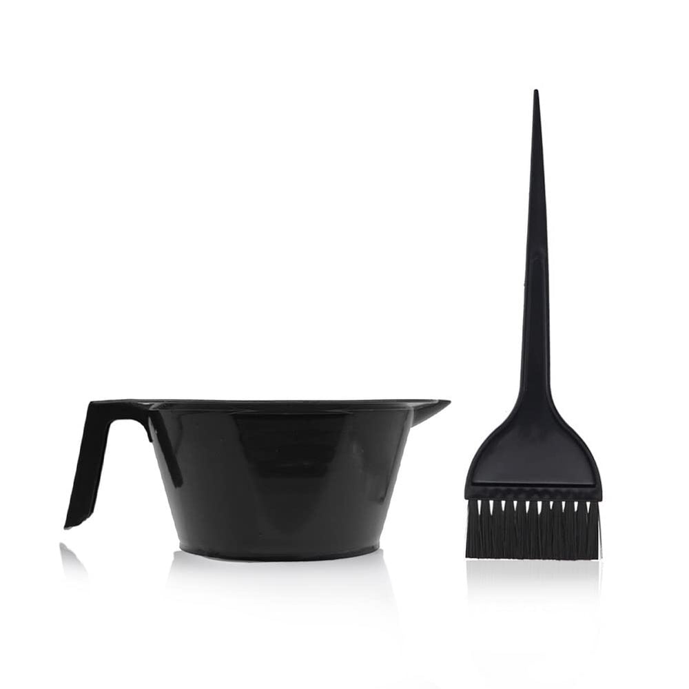 1st Choice Magic Collection handle-pouring lip mixing bowl enables precise color mixing for clean results.