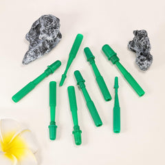 AccGin ergonomic ribbed handle provides comfortable grip during use.