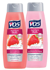 Alberto V05 Strawberries & Cream set pack, moisturizing shampoo and conditioner for soft, manageable hair.