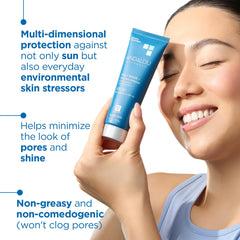Andalou Naturals Daily Shade demonstrates a matte finish that minimizes shine during the day.