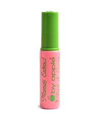 Apple Cosmetic Apple Mascara Super Lash green cap design enables precise application and bold look