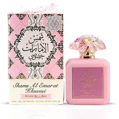 Pink Blush EDP top notes image highlights raspberry, nectarine, apple for a bright start