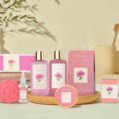 ArioseMonde luxury body butter on skin showcasing silky softness