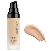 ARTDECO Perfect Teint Foundation bottle-pump demonstrates easy, mess-free dispensing for quick makeup