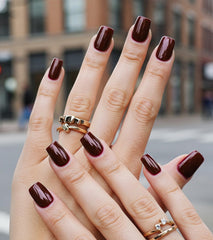 Artquee 30-piece nails set in 15 sizes for a precise home fit