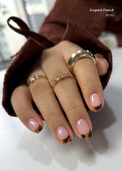 AutyaMee leopard French strips close-up shows flexible gel texture for smooth application