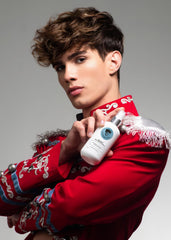 Avenue Man texturizing sea salt spray delivers natural beachy texture.