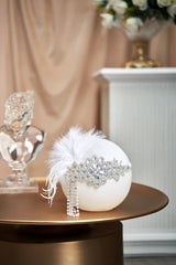 BABEYOND crystal rhinestones highlight an elegant flapper silhouette