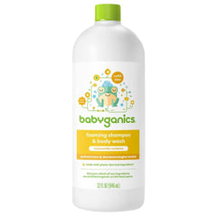 BabyGanics Shampoo and Body Wash Refill Chamomile Verbena bottle pour supports quick bath-time routine.