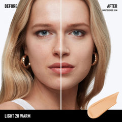 bareMinerals Barepro matte finish close-up highlights oil-absorbing minerals.