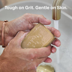Barrel & Oak exfoliating bar soap with olive-stone-grains for gentle cleansing