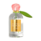 Bath & Body Works Brightest Bloom bottle pour shows a long-lasting fragrance.