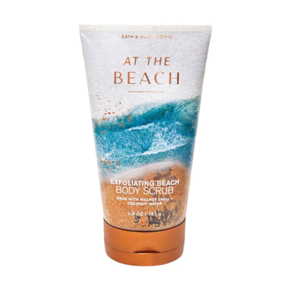 Bath & Body Works Creamy Body Scrub At The Beach bottle promotes smooth, radiant skin