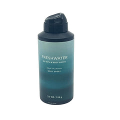 Alpine mountain backdrop evokes the refreshing, outdoorsy scent experience.