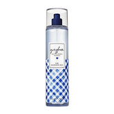 Bath & Body Works Gingham bottle pour for a quick, uplifting daily refresh.