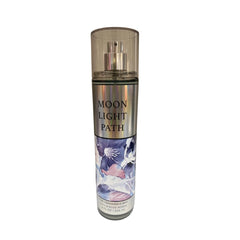 Bath & Body Works Moonlight Path floral notes highlighted for romantic evening ambiance.