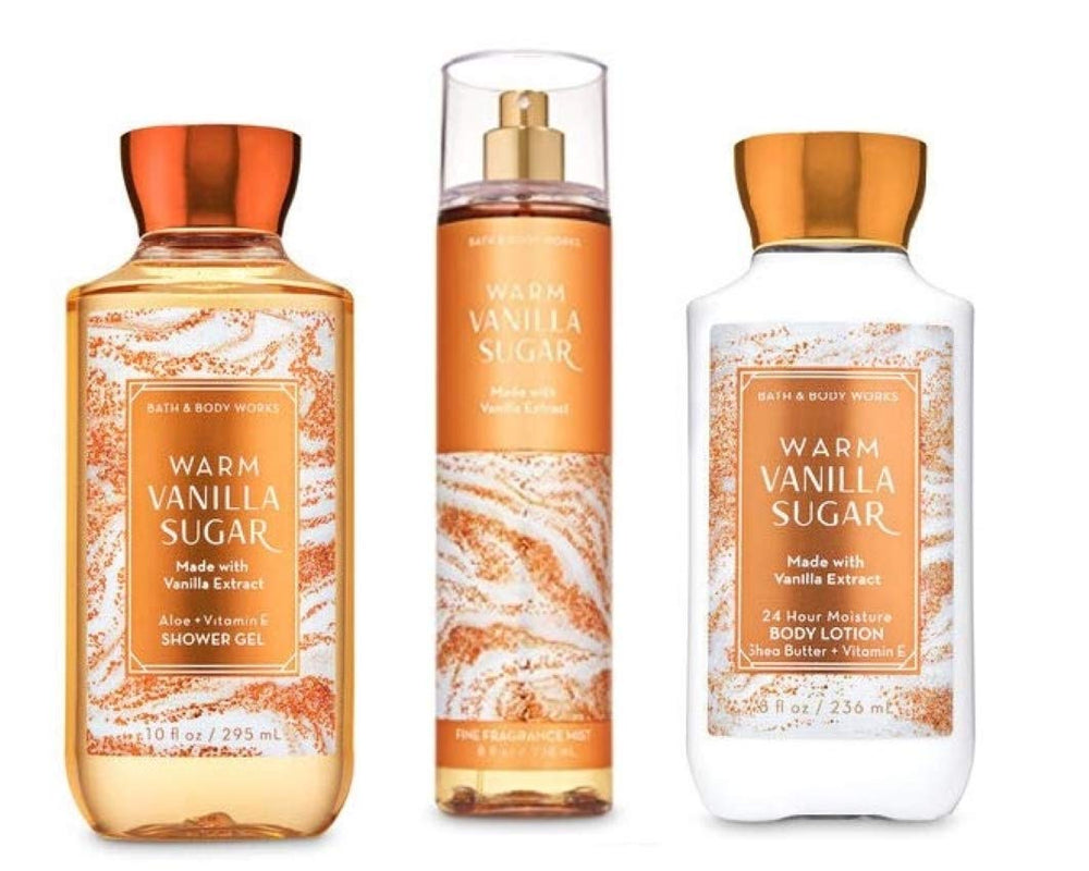 Bath & Body Works Warm Vanilla Sugar shower gel pouring for a rich lather
