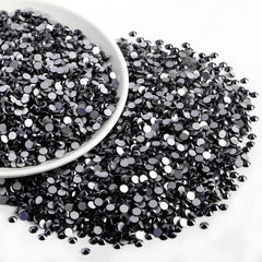 Beadsland rhinestones ideal for nail art and crafts with shimmering jet hematite color.