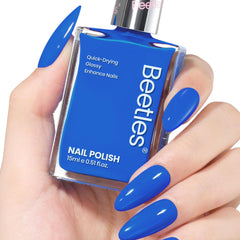 Beetles Paulina Lapis blue nail polish bottle close-up for vibrant quick-dry color.