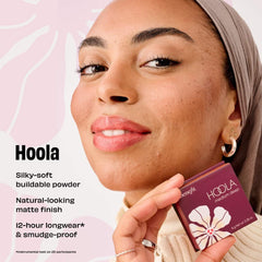 Fine matte powder ideal for contouring and adding warmth with Benefit Hoola.