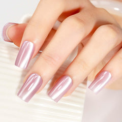 Bevimee Cat Eye Gel Polish uses healthy ingredients for a gentle nail experience