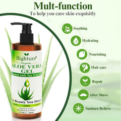 Applying BIGHTURE Aloe Vera Gel on skin for lightweight moisture