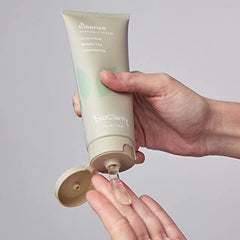 BioClarity Face Cleanser cucumber-chamomile-detail highlights soothing botanicals for balanced skin.