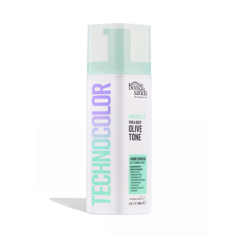 Bondi Sands Technocolor Emerald bottle with green color guide helps prevent orange tones.