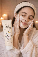 Creamy rice foam close-up showing gentle cleansing and moisture retention.