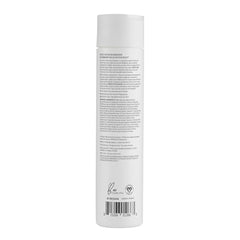 BosleyMD BosRevive bottle closeup shows DHT-blocking formula