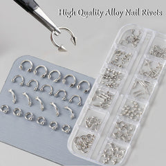 Brtavizvy spike decorations create edgy texture and dimension on nails.
