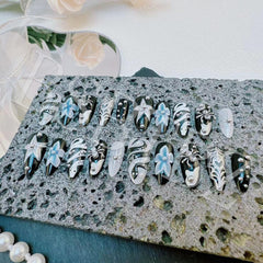 BSBTBZ 3D spider web rhinestones on nails for a sparkling effect