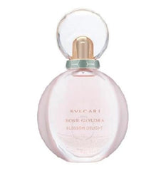 BVLGARI Rose Goldea Blossom Delight spray application, capturing a rosy, uplifting aura for occasions