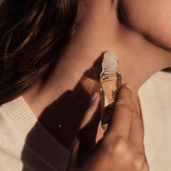 By Rosie Jane Remi cardamom pods convey a refreshing, spicy touch for daytime freshness.