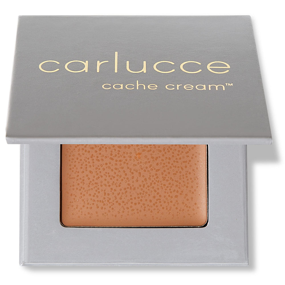 Carlucce Cache Cream three-in-one palette in compact case showing versatility for even coverage.