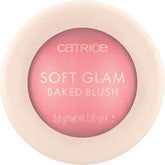 Catrice Soft Glam Baked Blush Midnight Berry swirl reveals luminous rosy glow