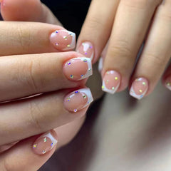 CEWEWP 24pcs short nails with square white French tip for quick at-home manicures.