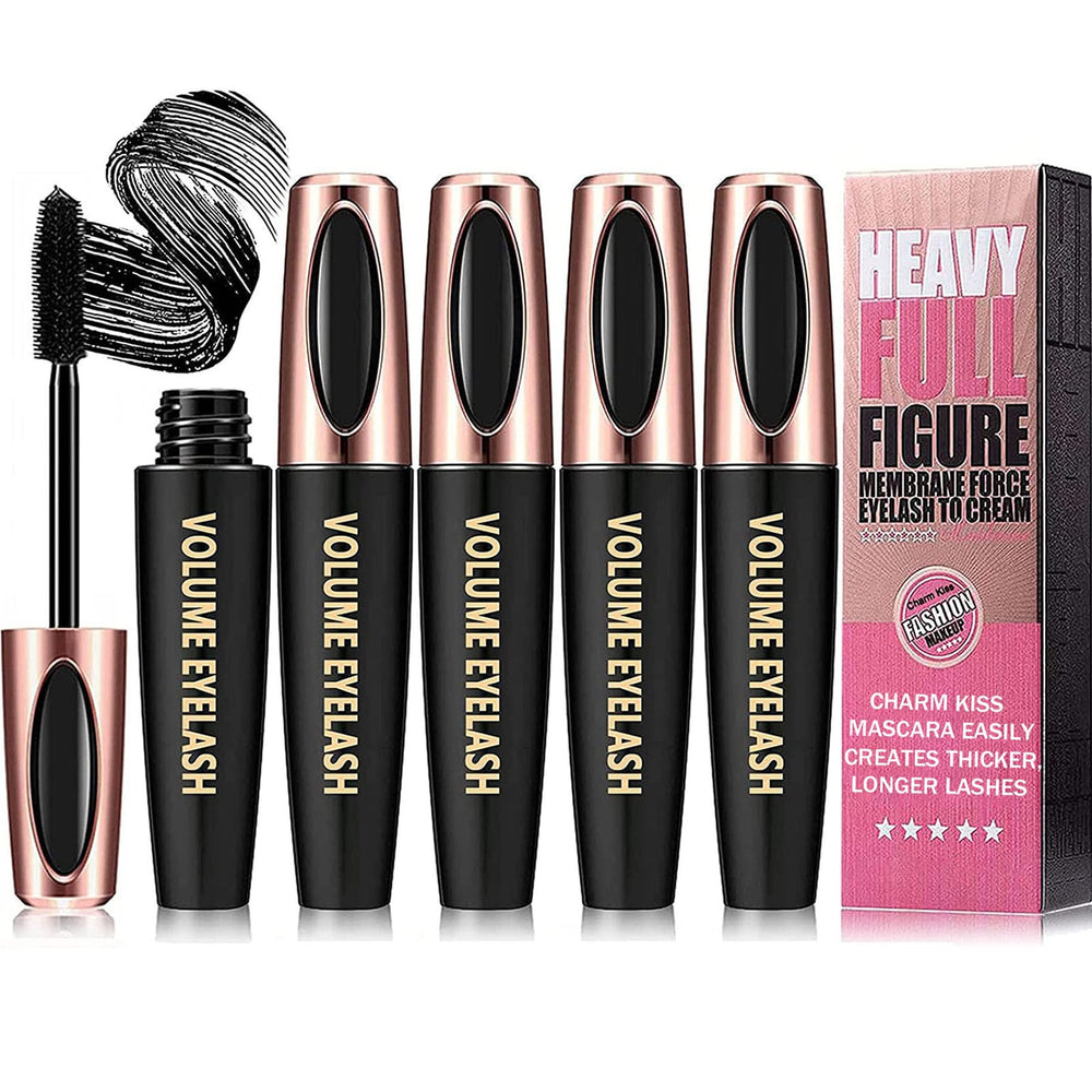 Charm Kiss 4D Silk Fiber Mascara bottle highlights instant lash volume.