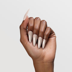 Chaun Legend Basic Pitch sheer coverage buildable finish for customizable natural or ombre looks.