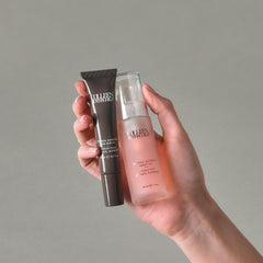 COLLEEN ROTHSCHILD Retinol Supreme Night Oil texture closeup conveys silky, non-greasy finish