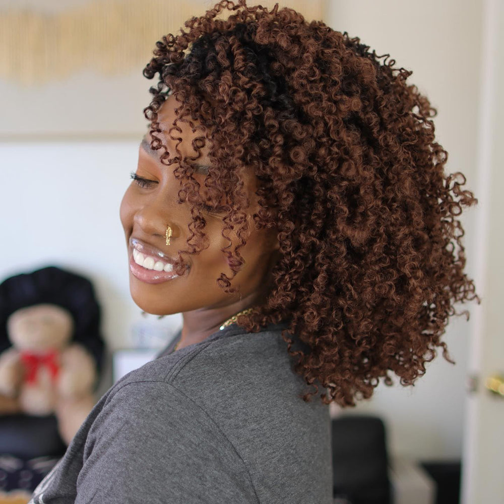 COOKOO 8-inch Yanky twists pre-looped braids for fast installation.