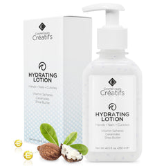 Cosme9tiques Cre9atifs Lotion hydratante pour mains, flacon visible, hydratation durable.