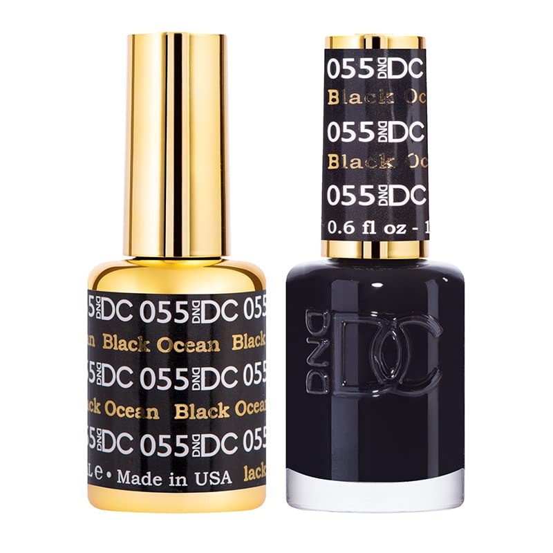 Daisy DND DC Black Ocean gel polish bottle with bold, long-lasting color.
