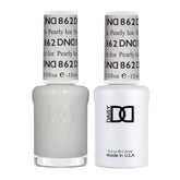 Daisy DND Pearly Ice gel polish bottle shows a milky sheer finish.