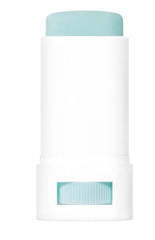 Matte finish on skin from Damda DEWYTREE sun stick for a natural look