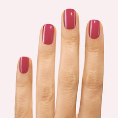 Dashing Diva Gloss Desert Neutrals kitten nails close-up with smooth gel finish