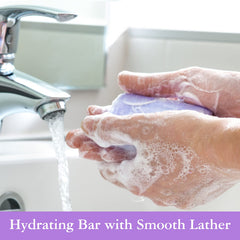 DBEAUTYM luxurious lather cleanses while leaving skin smooth and hydrated.