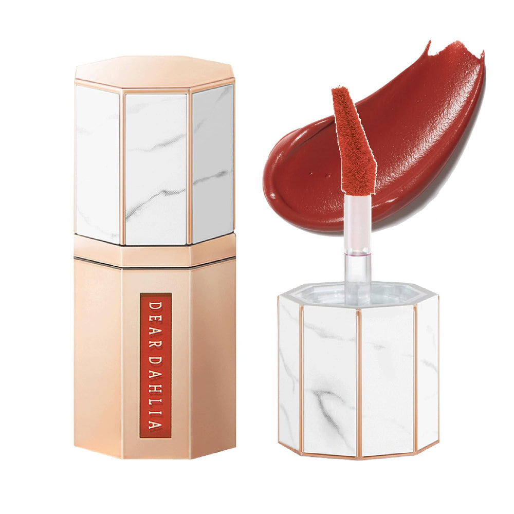 DEARDAHLIA Paradise Dream Velvet Lip Mousse bottle shows airy, lightweight color payoff