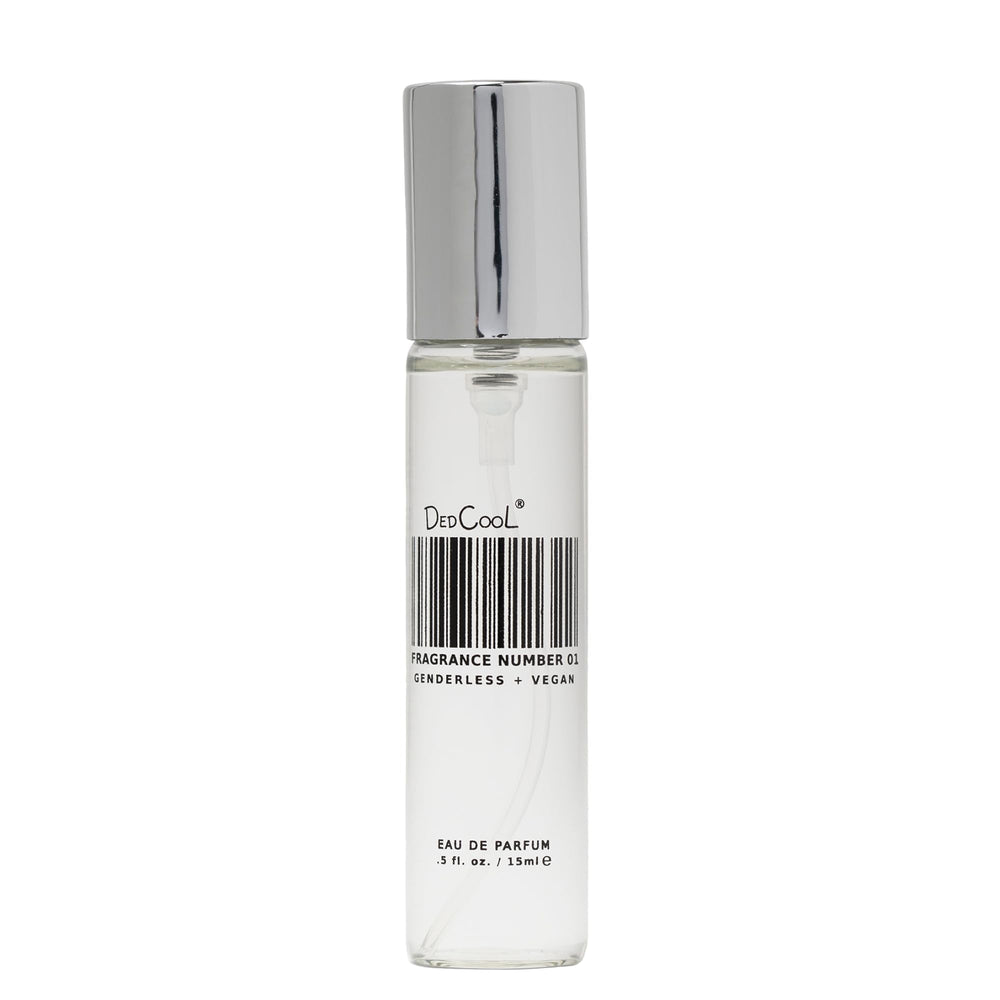 DedCool 01 Taunt bottle pour highlights bergamot for fresh mornings.