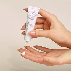 Dionis Goat Milk ingredients panel illustrates vitamin-rich nourishment for hydrated skin.